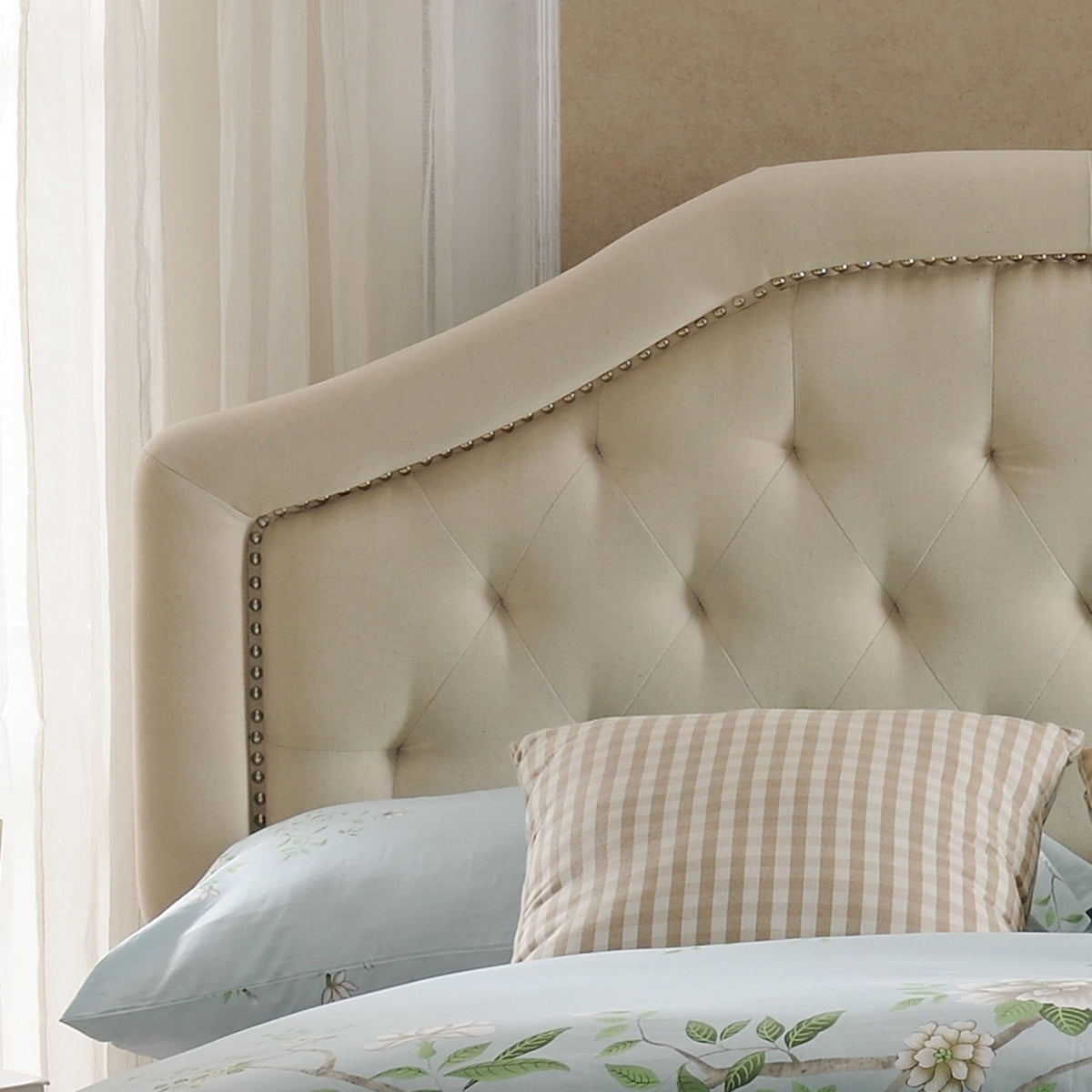 Queen & Full Size Headboard With Diamond Tufting And Nailhead Trim - Beige