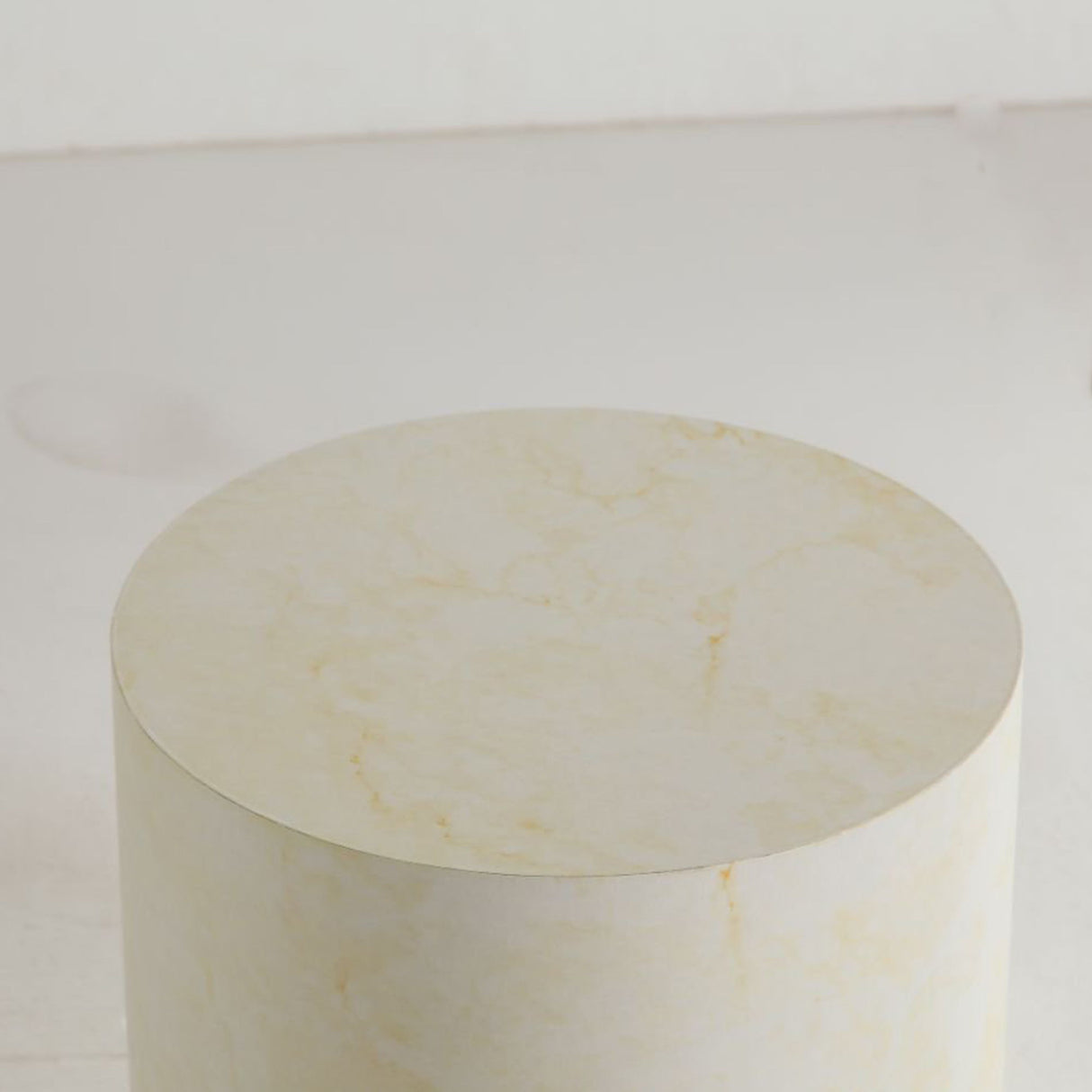 Modern Round Nesting Coffee Table (Set of 2)
