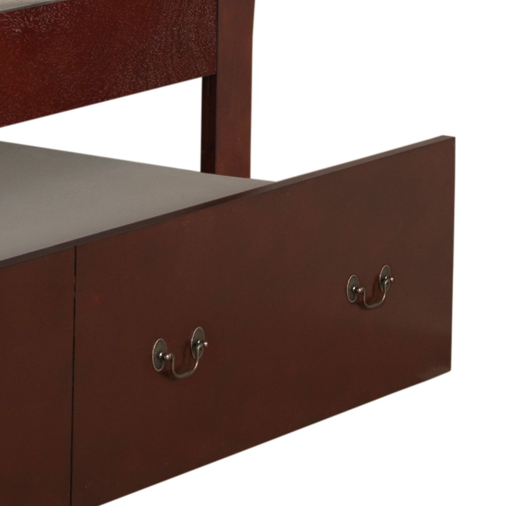 Elegant Trundle Bed With Timeless Charm