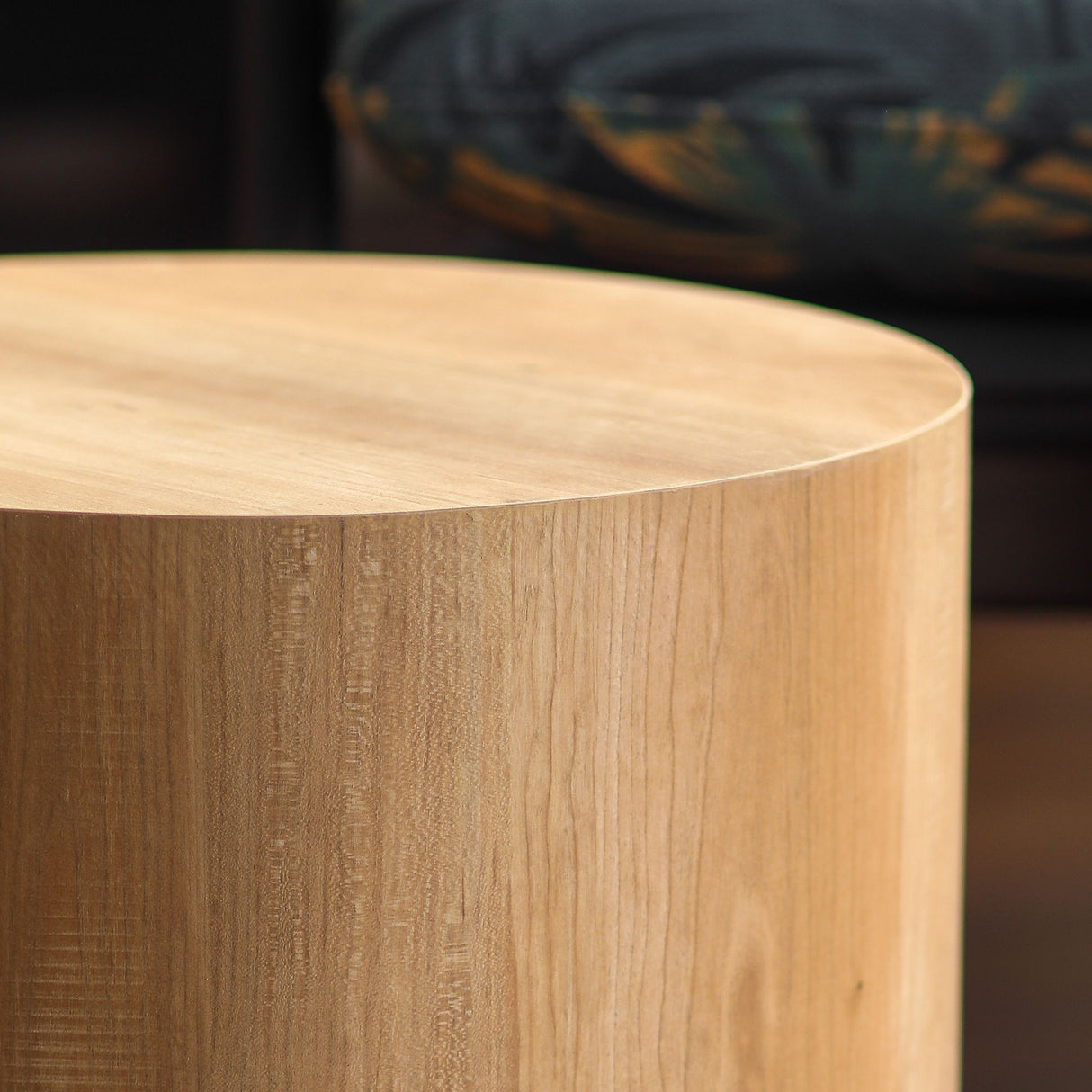 Modern Round Nesting Coffee Table (Set of 2)