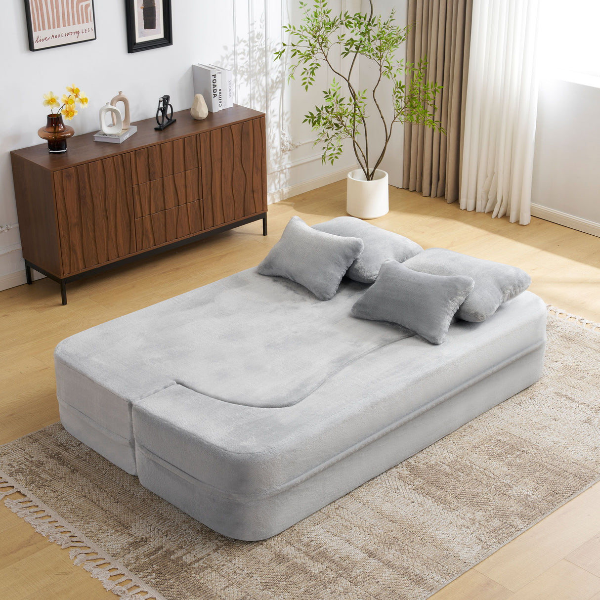 Modern Floor Sofa With 4 Pillows