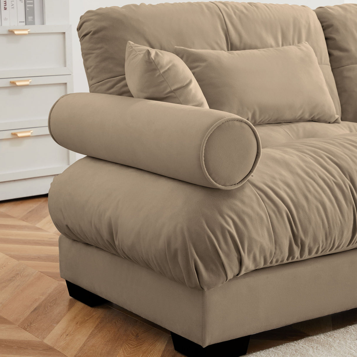 Modern Oversize Sofa With Cloud Like Comfort, Featuring Waist And Throw Pillows
