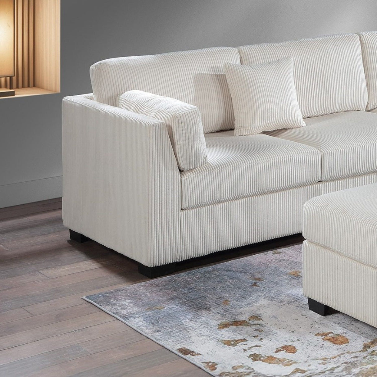 Contemporary L - Sectional Sofa Set With Ottoman And Pillows