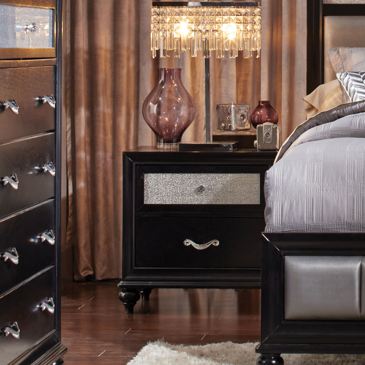 Barzini 2-Drawer Nightstand in Black