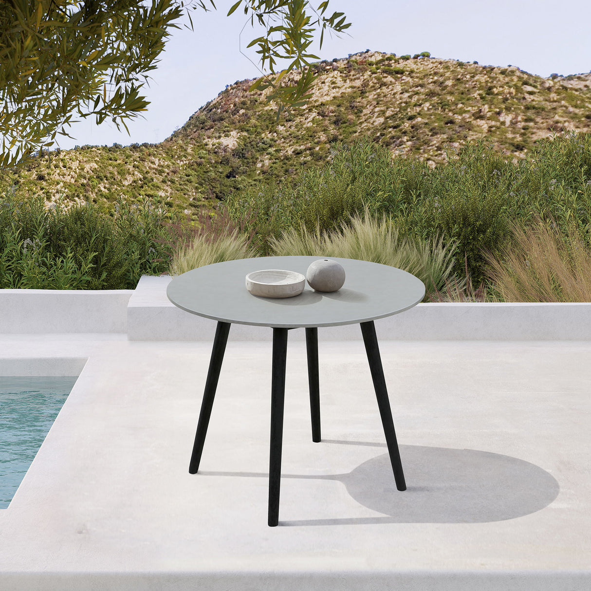 Sydney - Outdoor Patio Round Dining Table