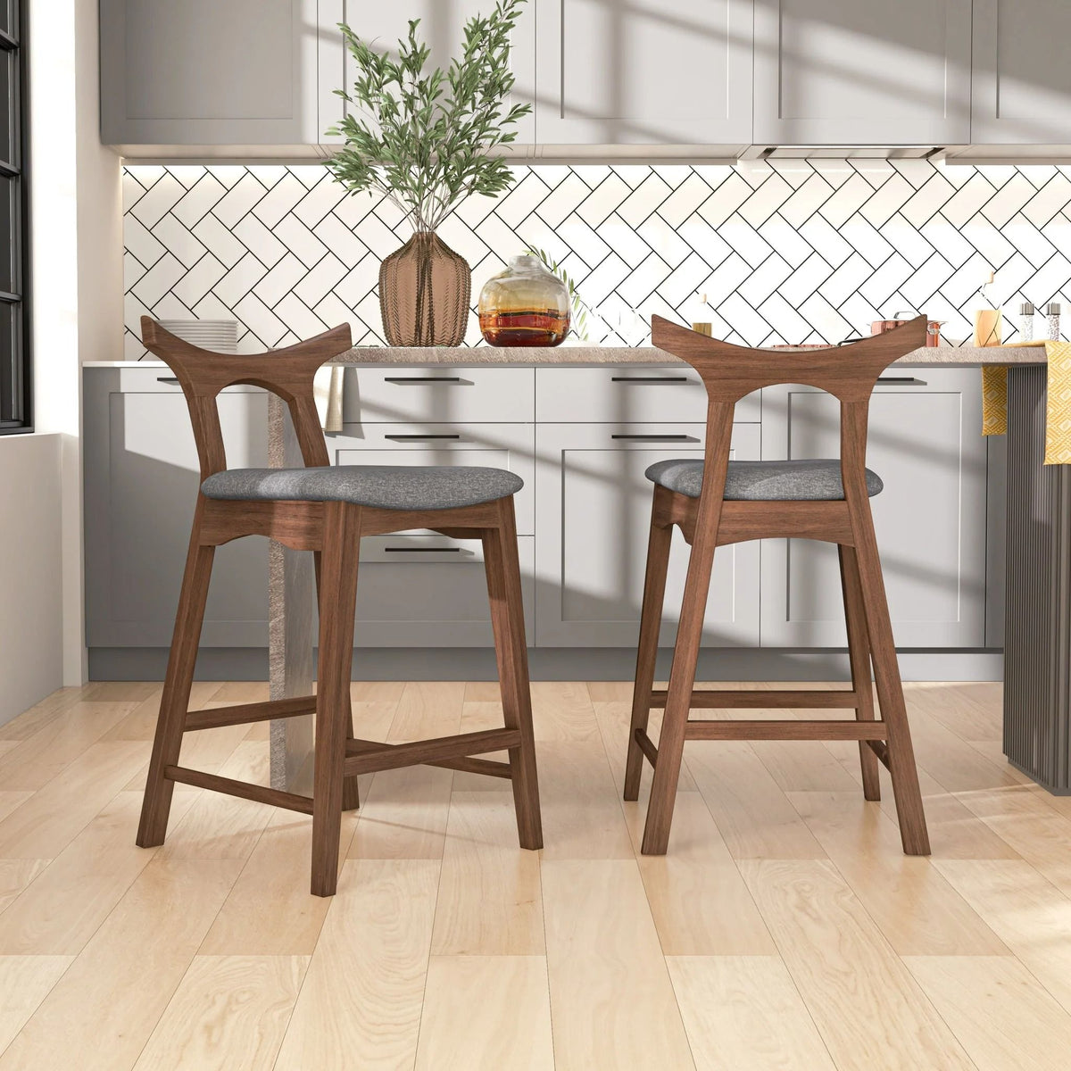 Hester - Upholstered, Square Bar Chair (Set of 2)