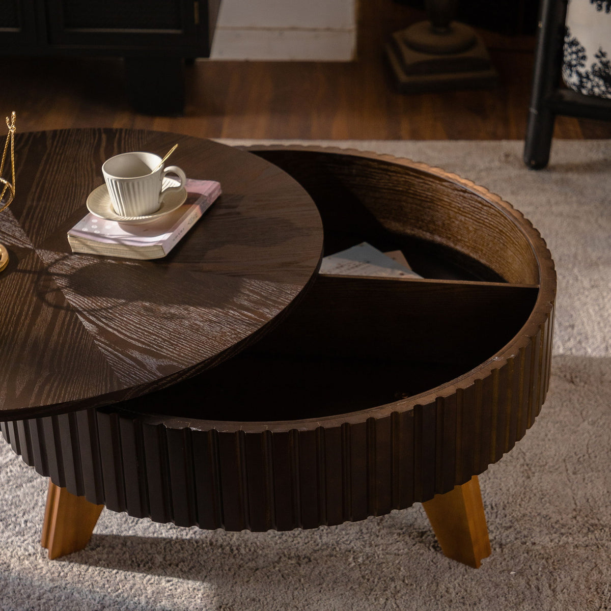 Round Retro Coffee With Solid Wood Legs