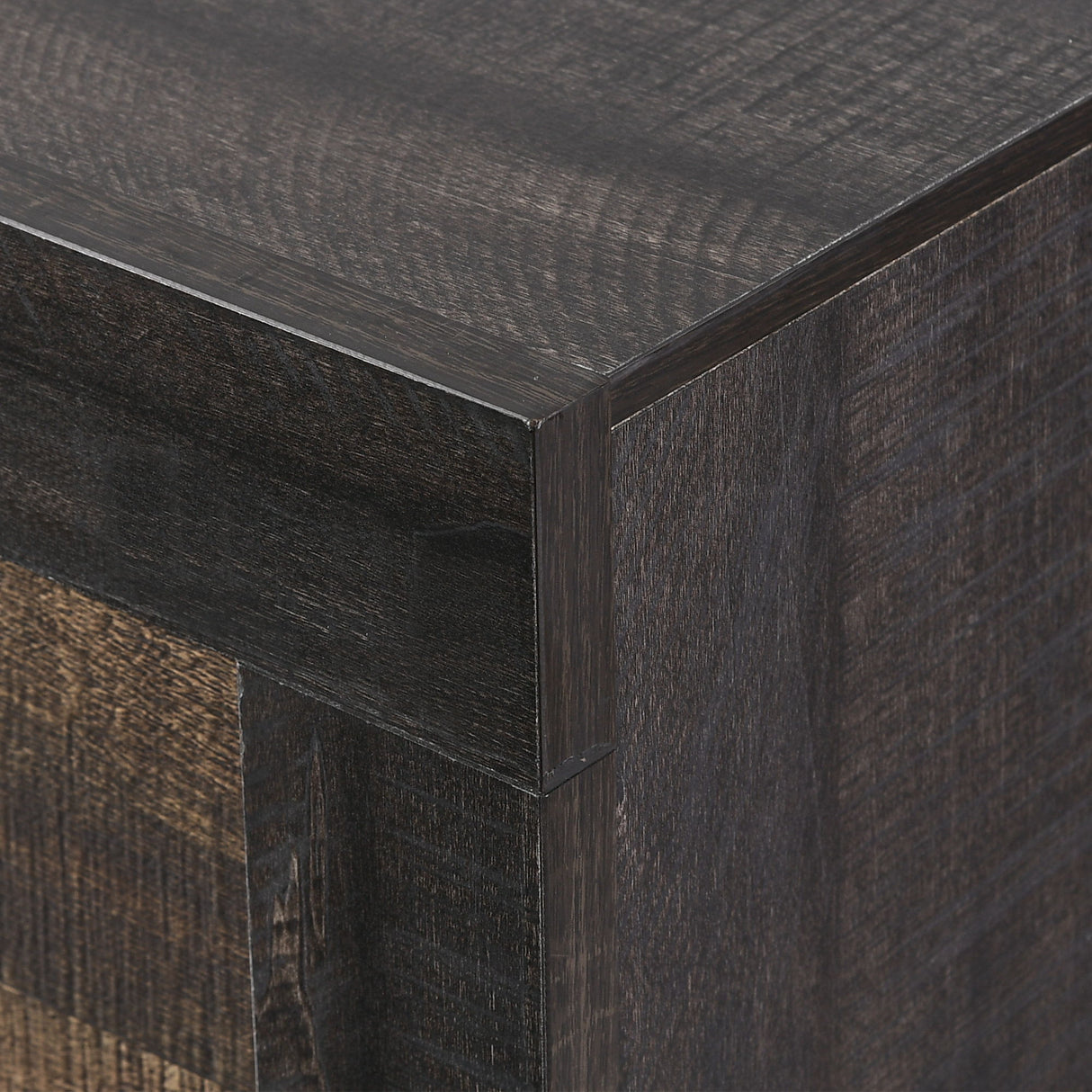 Harlington - 6-Drawer Dresser
