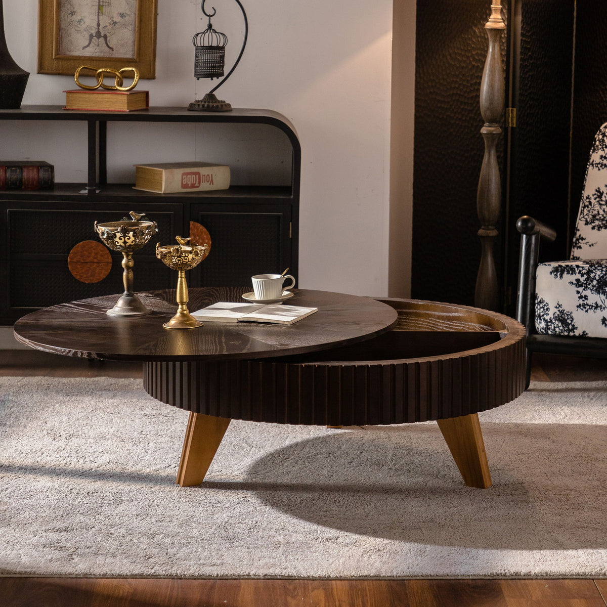Round Retro Coffee With Solid Wood Legs