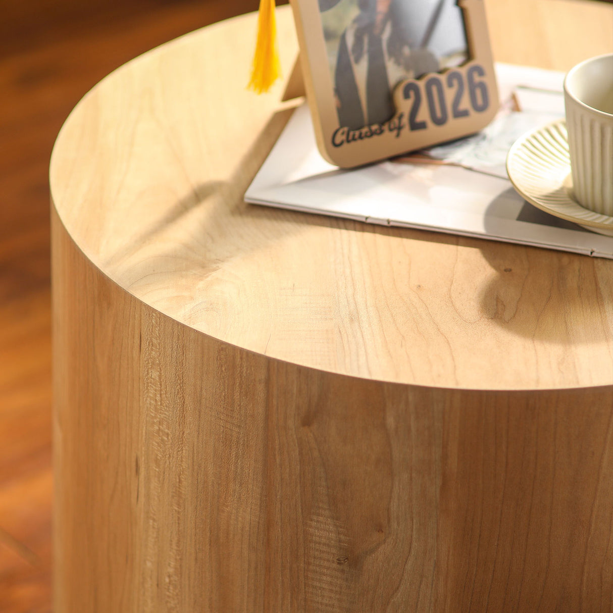 Modern Round Nesting Coffee Table (Set of 2)