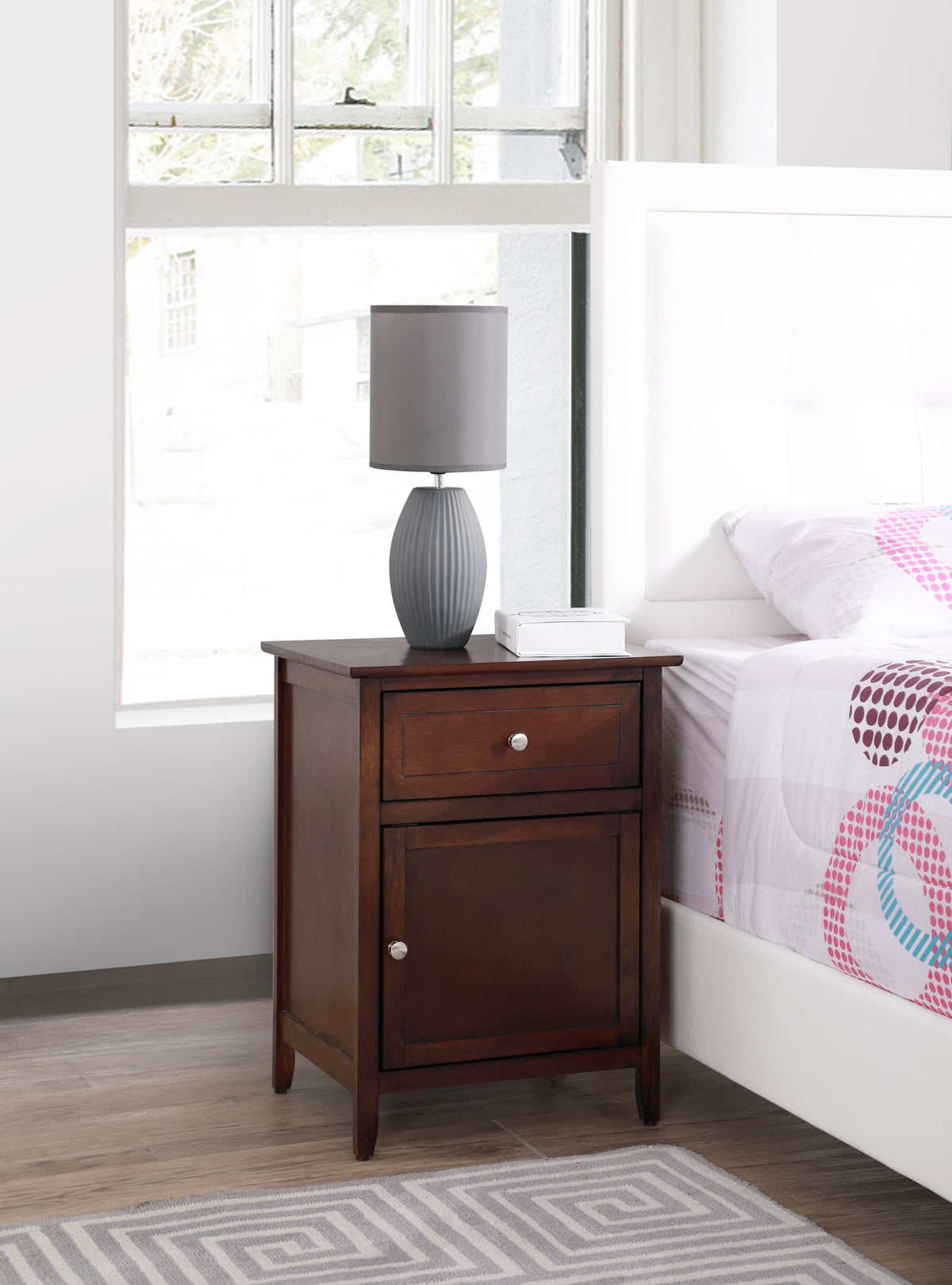 Izzy - Nightstand - Cappuccino