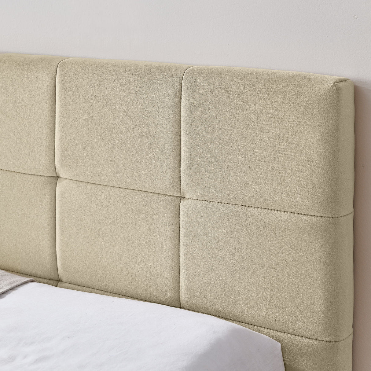 Upholstered Storage Tufted Bed Frame With Backrest And Armrests