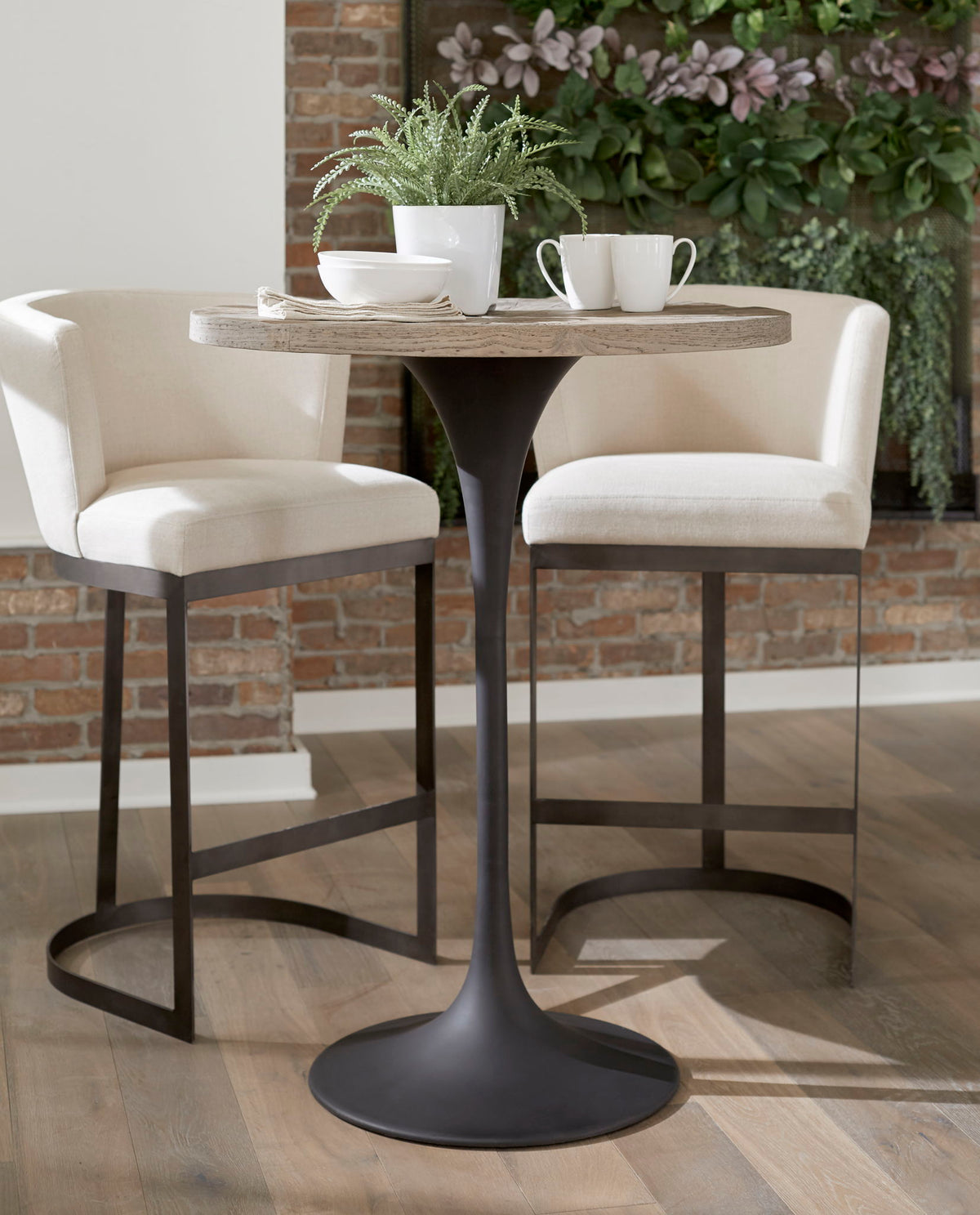 Chips - Pub Table - Light Brown