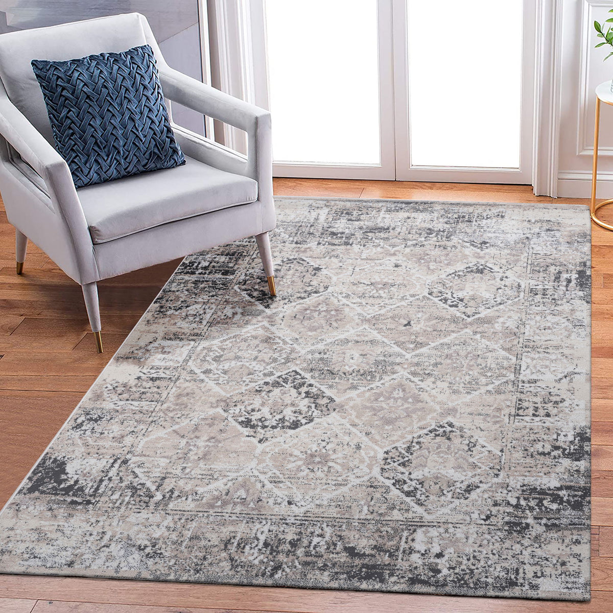Payas - Traditional Area Rug