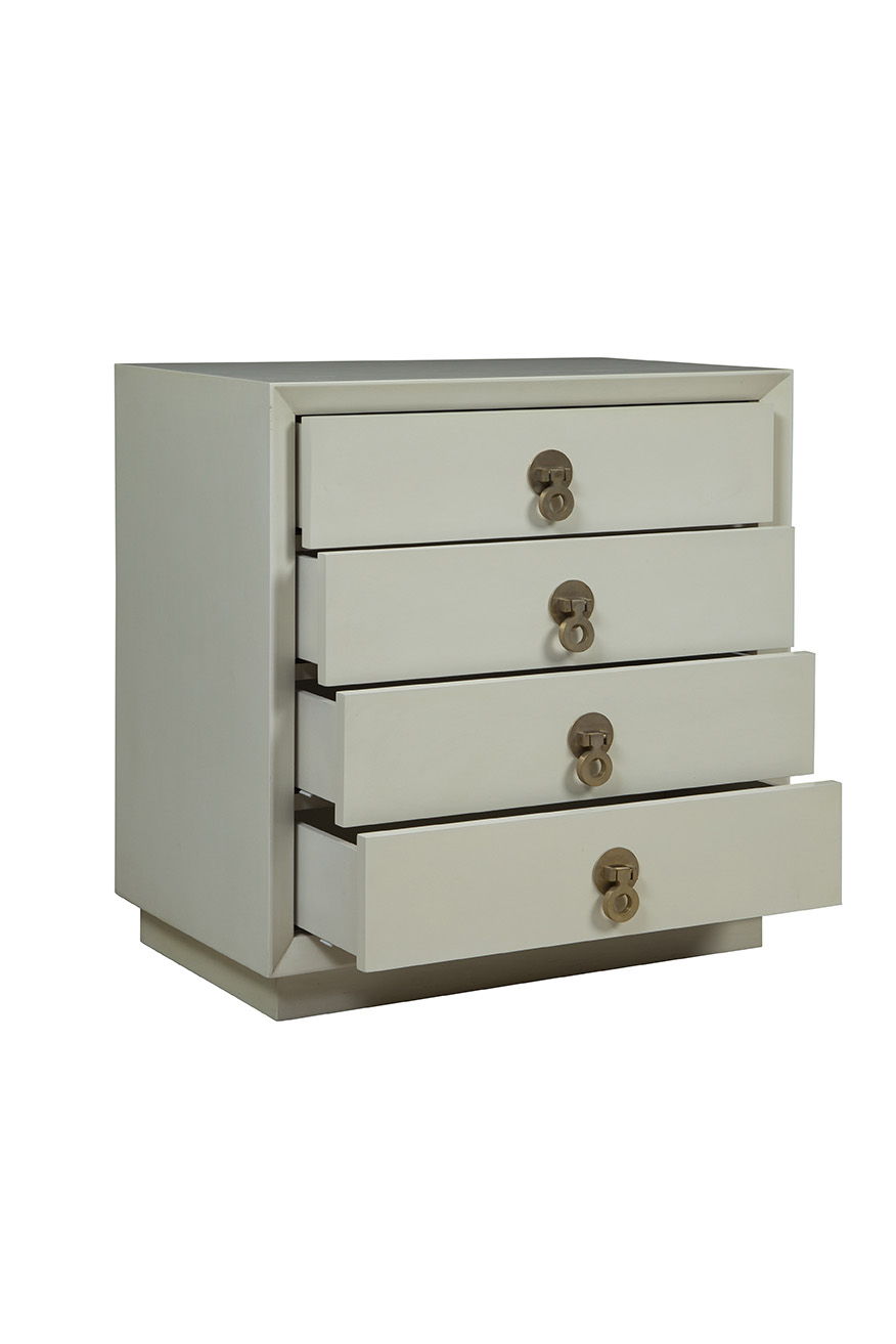 Challenger - Small Chest - White