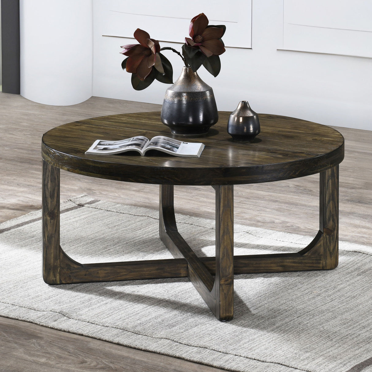 Kerby - Round Table