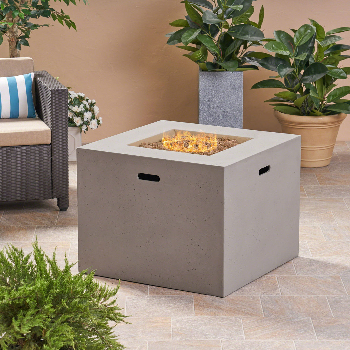 Square Fire Pit 40000 BTU Magnesium Oxide in Gray 31.25in