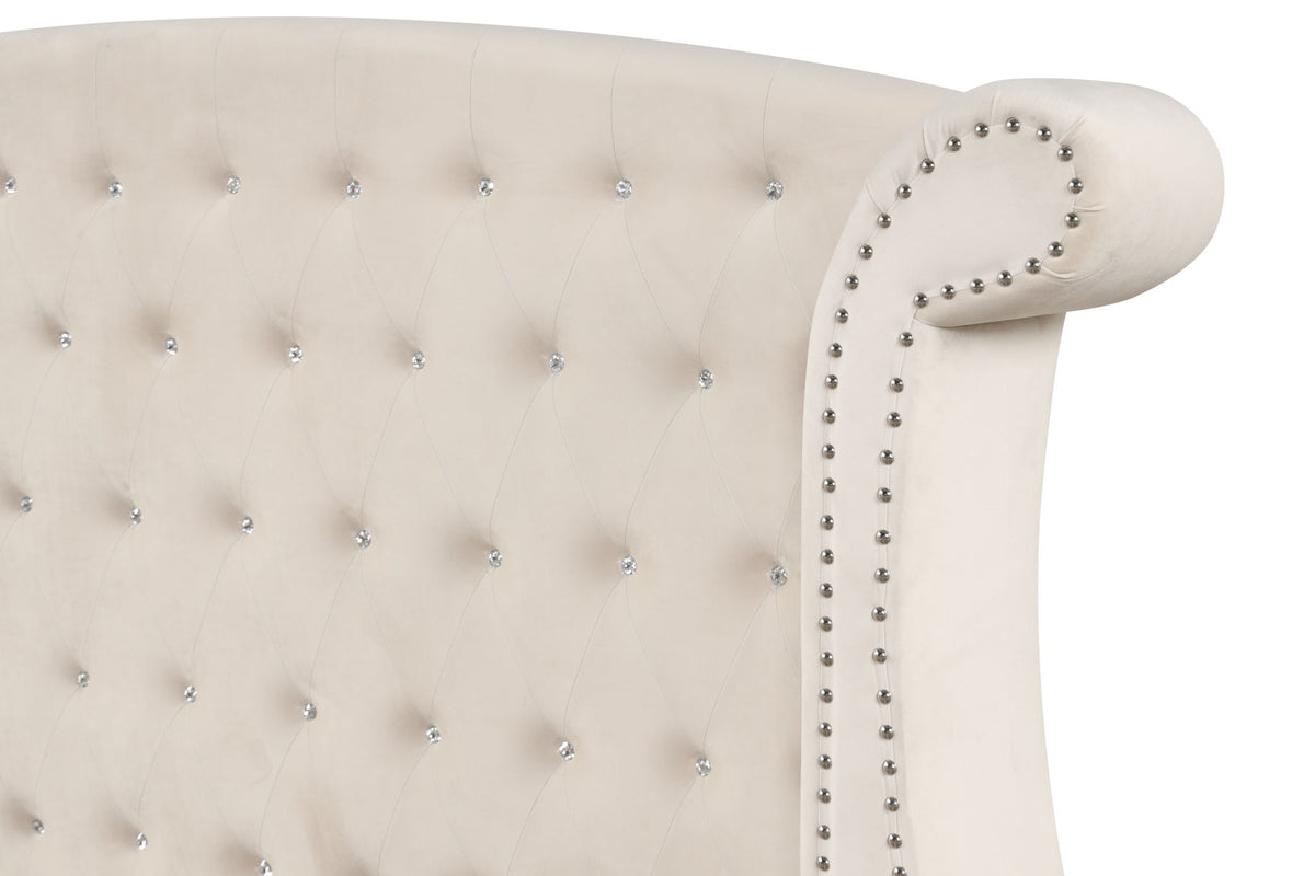Sophia - Crystal Tufted Upholstered Bed