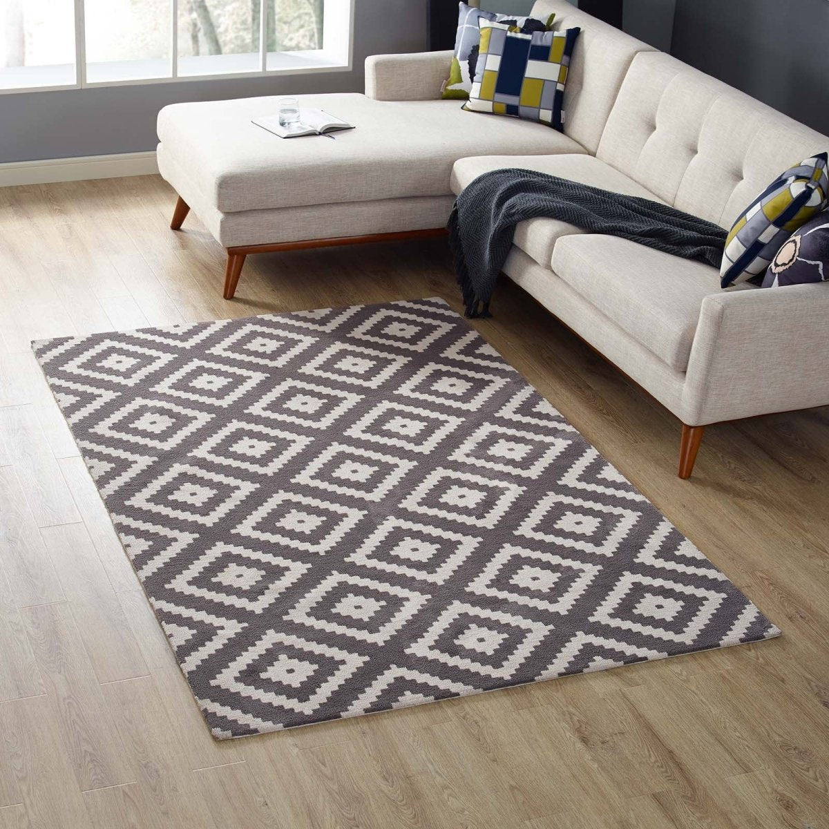 5x8 Ivory and Charcoal Abstract Diamond Trellis Polyester Area Rug - Mats and Rugs - Alpine Outlets