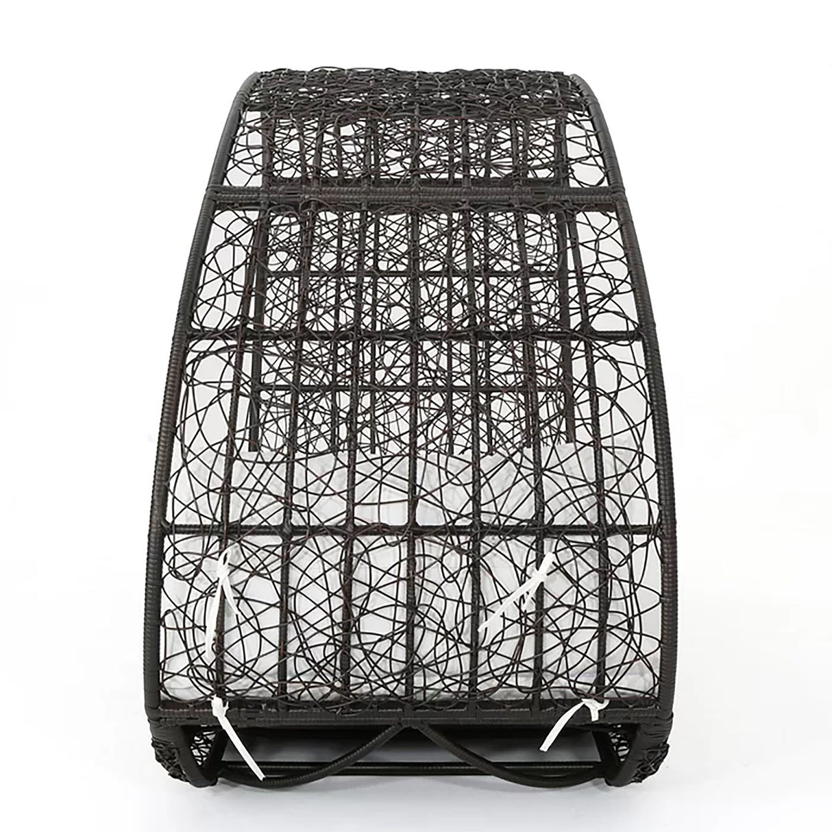 Abigal - Outdoor Wicker Daybed With Cushion