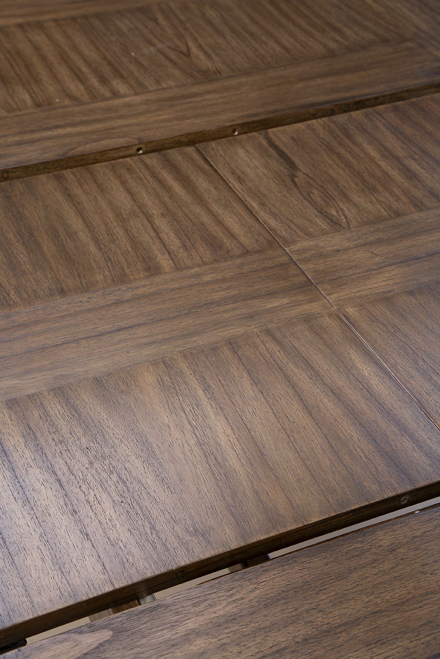 Leon - Dining Table - Dark Brown
