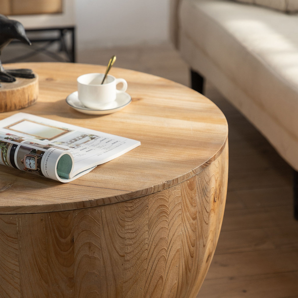 Vintage Style Barrel Coffee Table With Storage