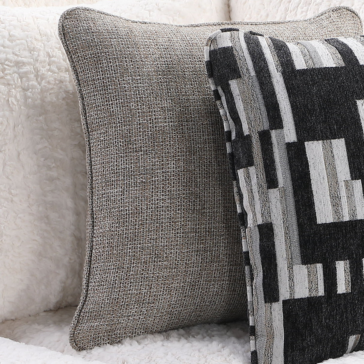 Maxwell - Modern Sectional Sofa