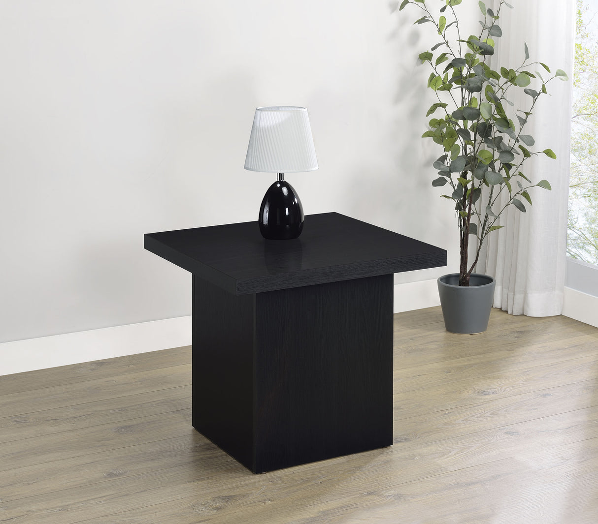 Max Square Engineered Laminate End Table in Black