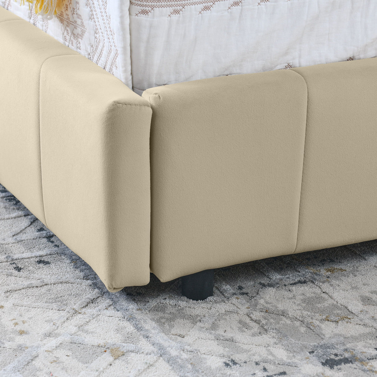 Mid-Century Storage Upholstered Tufted Bed Frame With Backrest And Armrests