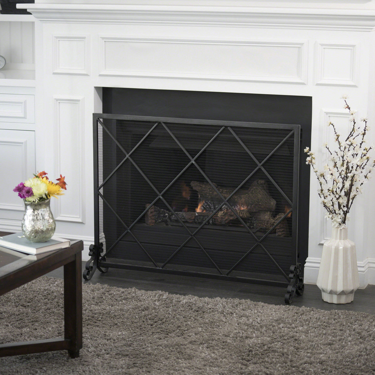 Minimalist Single Panel Iron Fireplace Screen With Diamond Design - Black