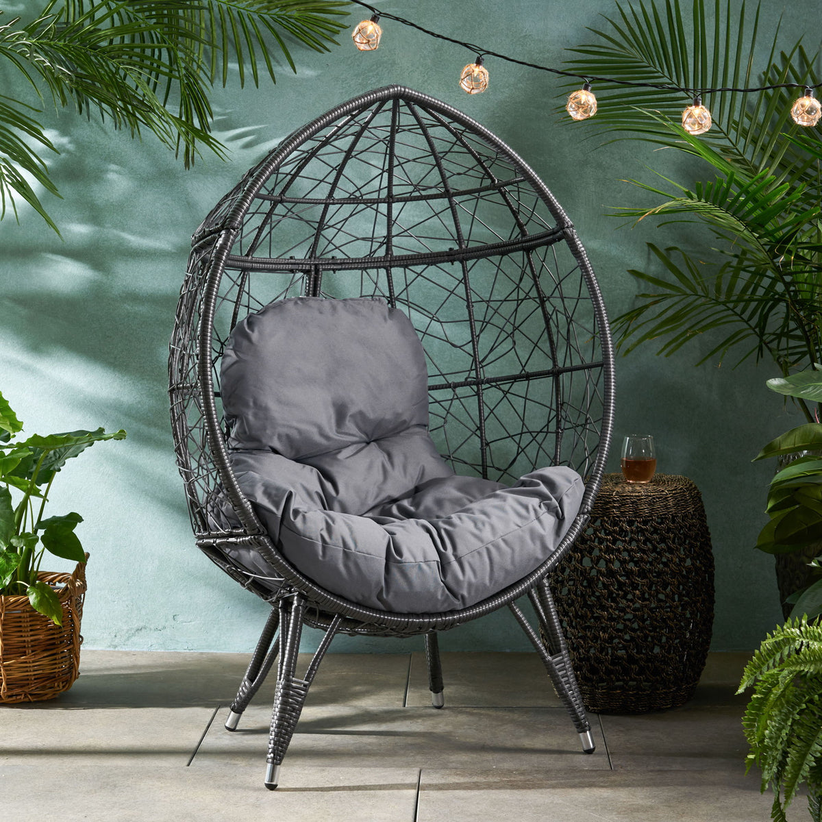 Cosmos - Round Hammered Iron Teardrop Chair