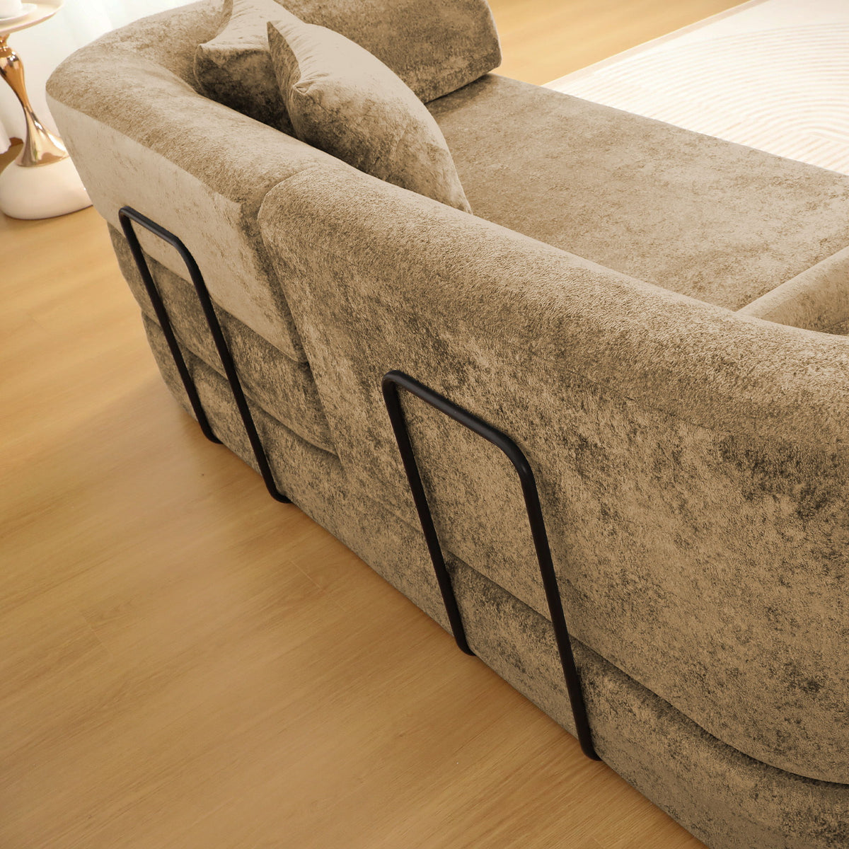 3 Seater Sofa With Built In Pet Bed Nook, Curved Design And 2 Throw Pillows