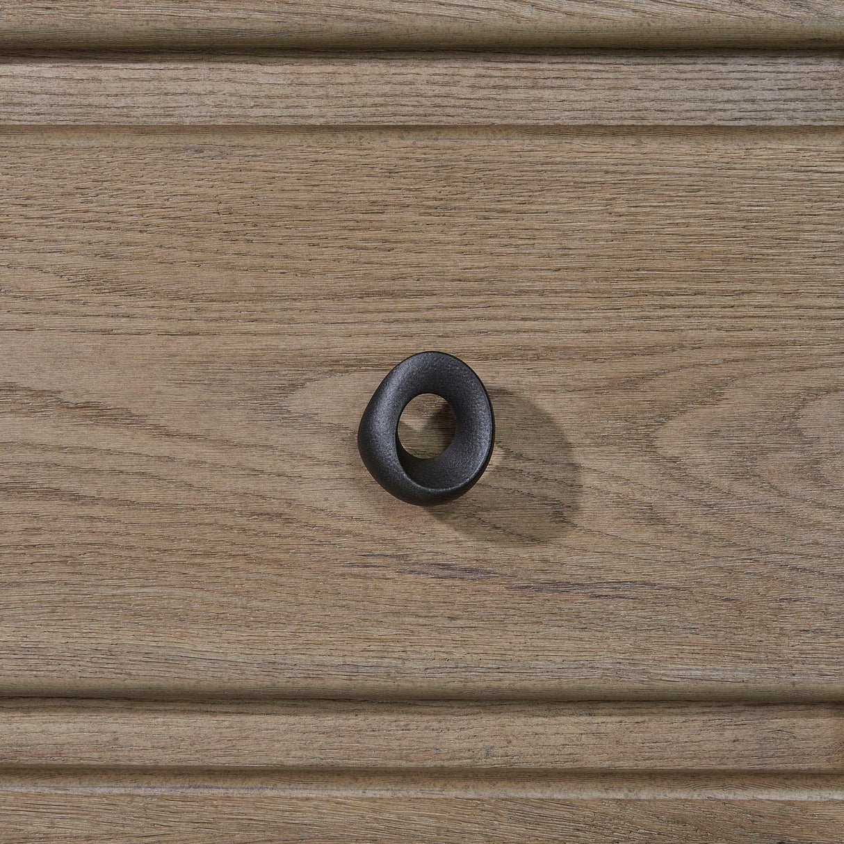 Pagosa - Dresser - English Knotty Oak
