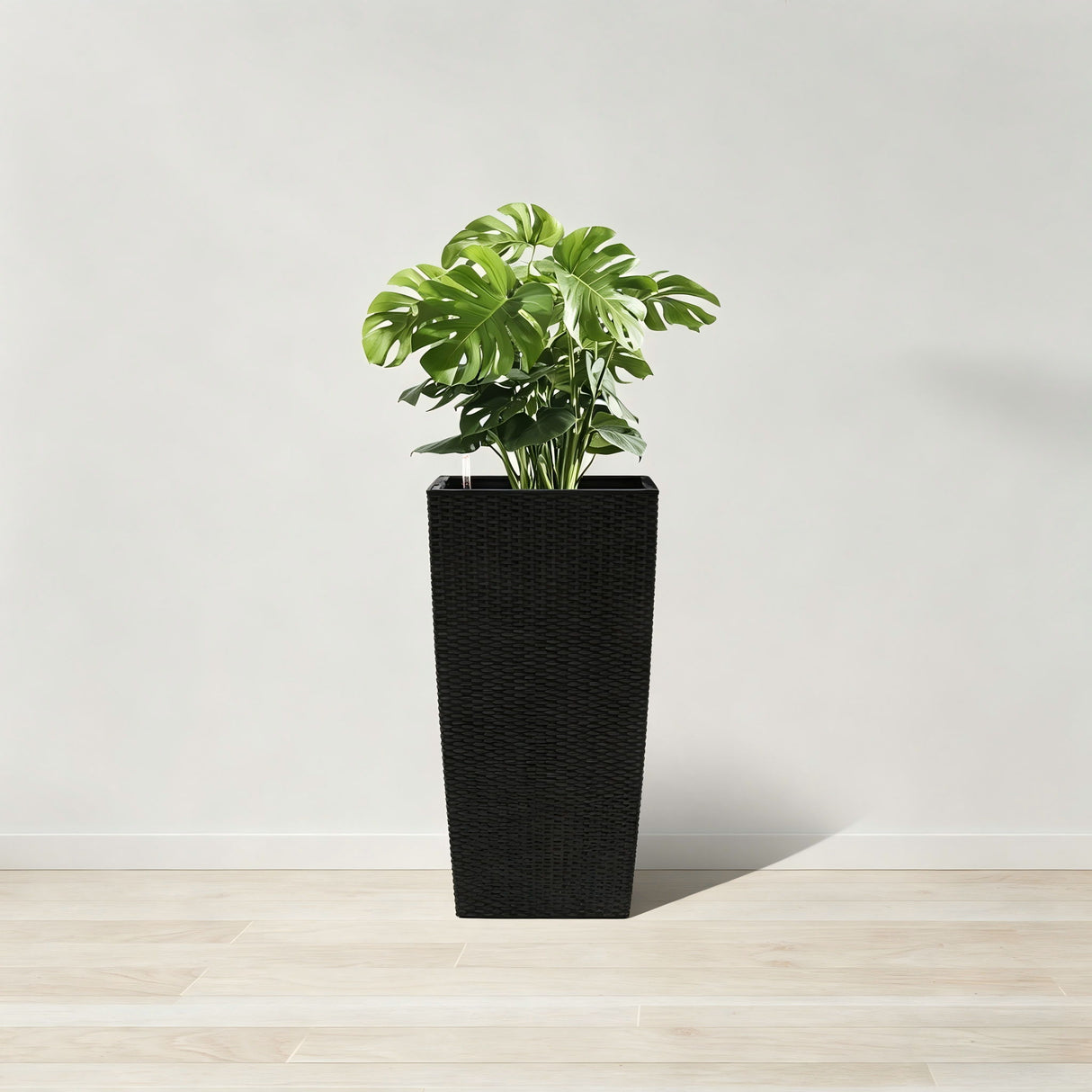 Large Self Watering Flower Pot With Drainage Holes & Inner Tray