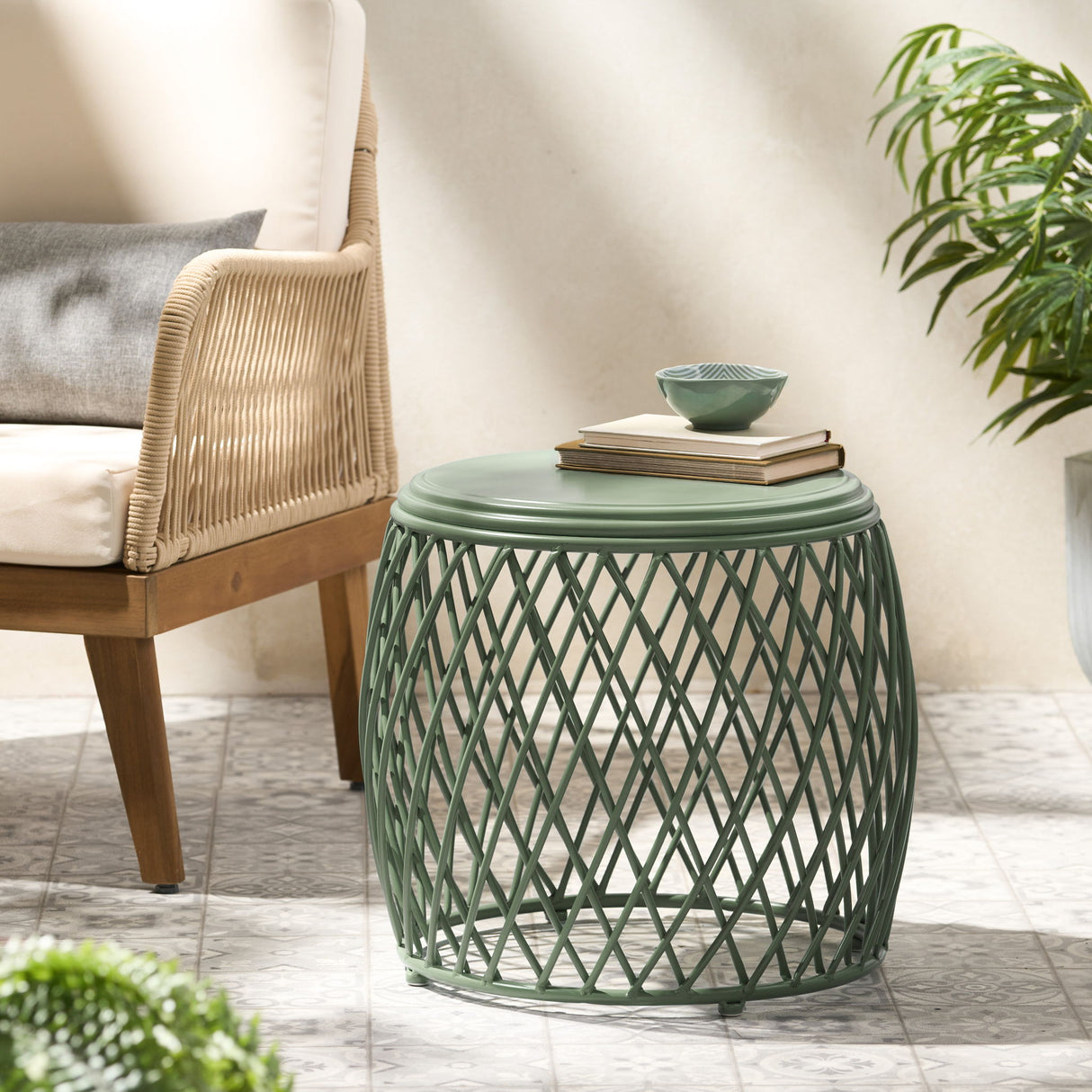 Alamera - Side Table