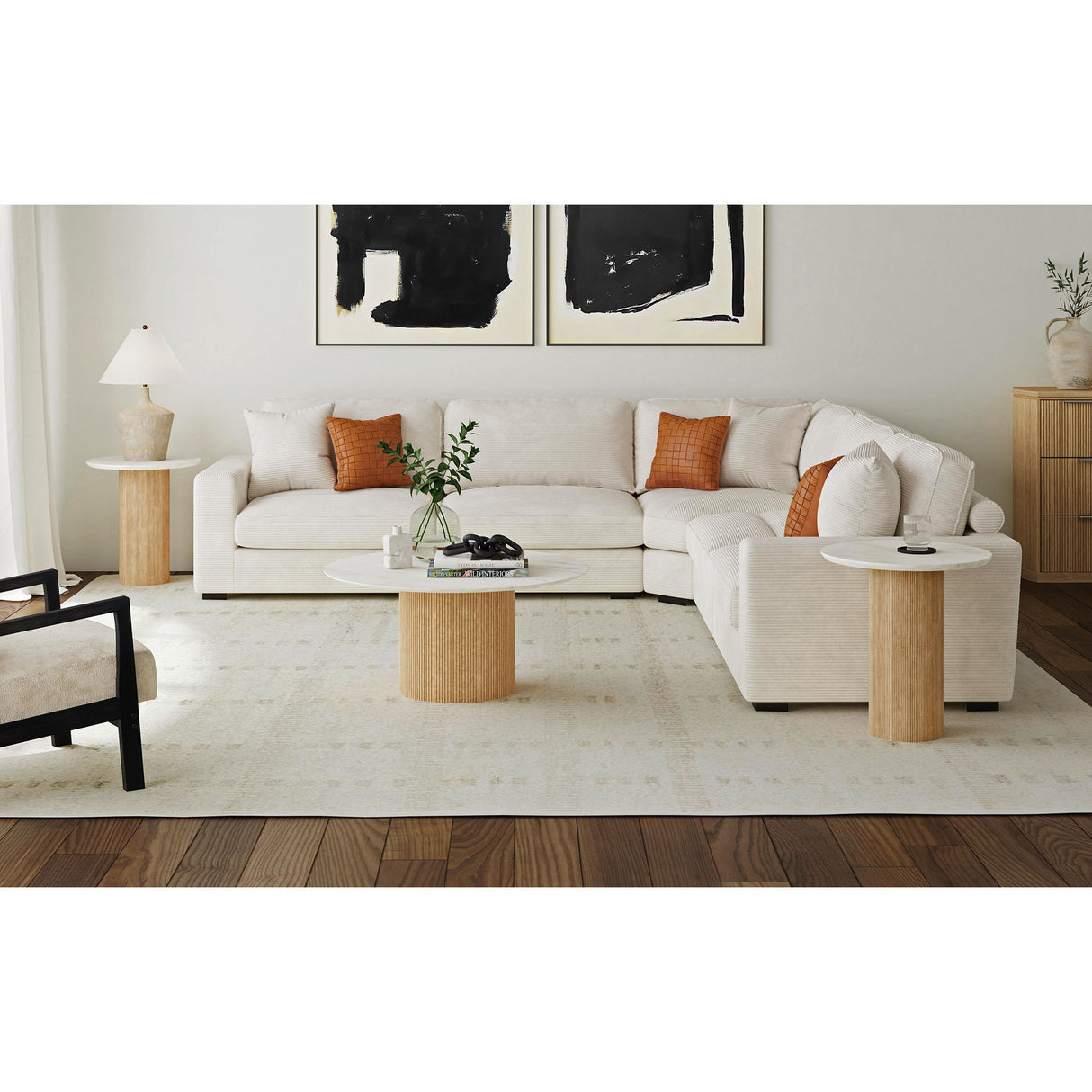 Sylvie - Round Table