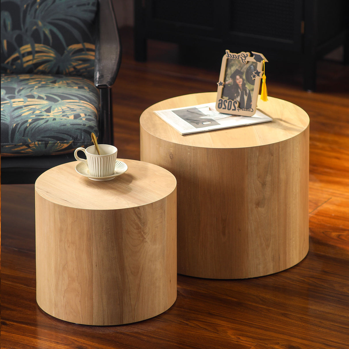 Modern Round Nesting Coffee Table (Set of 2)