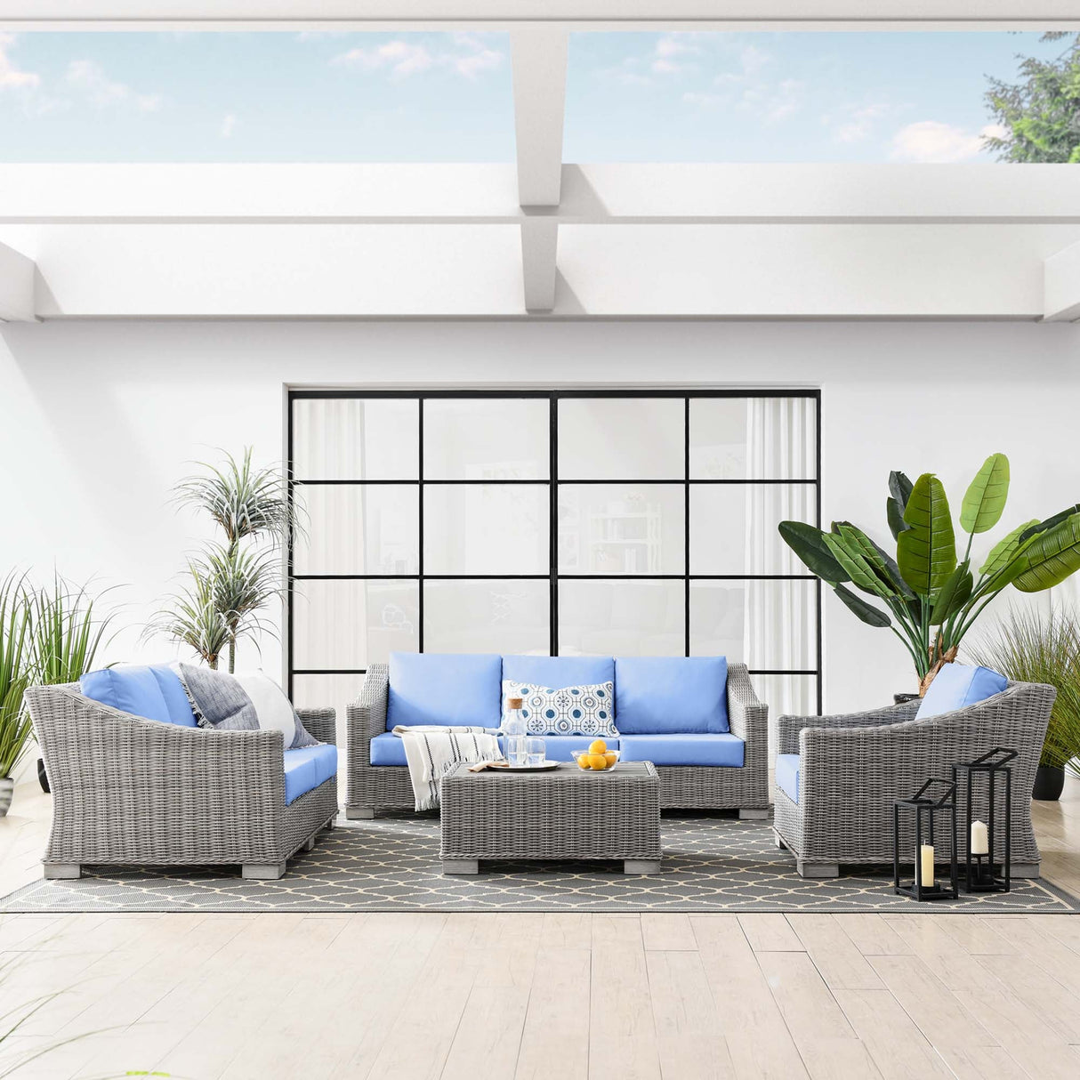 4-Piece Wicker Patio Furniture Set for Outdoor Seating and Conversation Areas