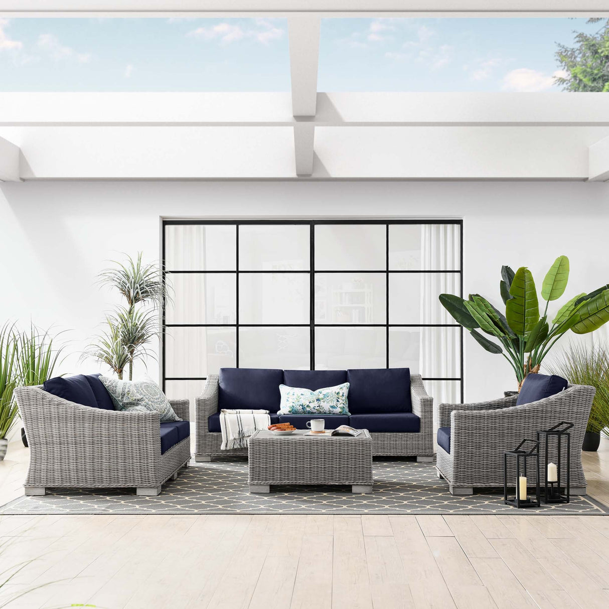 4-Piece Wicker Patio Furniture Set for Outdoor Seating and Conversation Areas