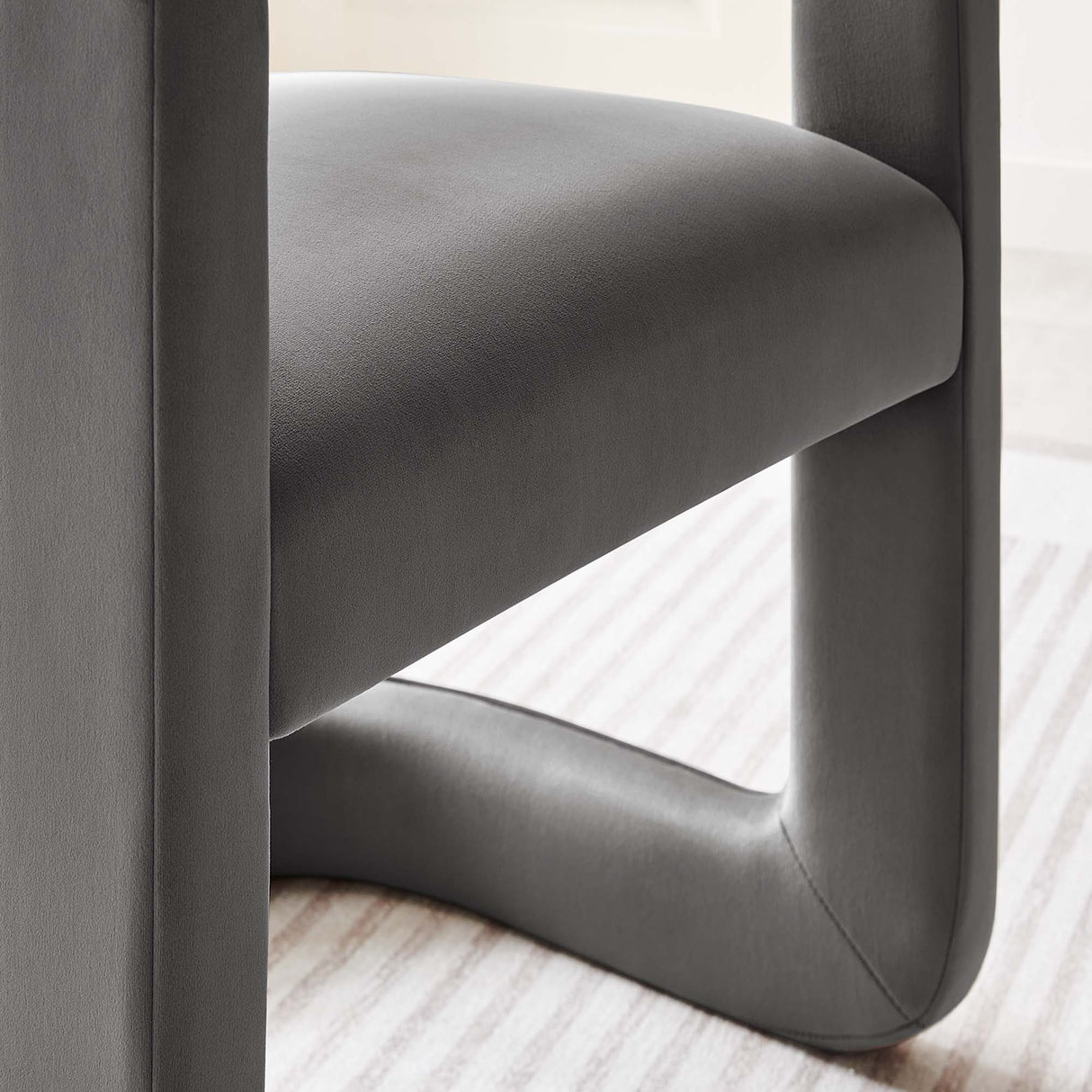 23 Inch Performance Velvet Barrel Accent Chair