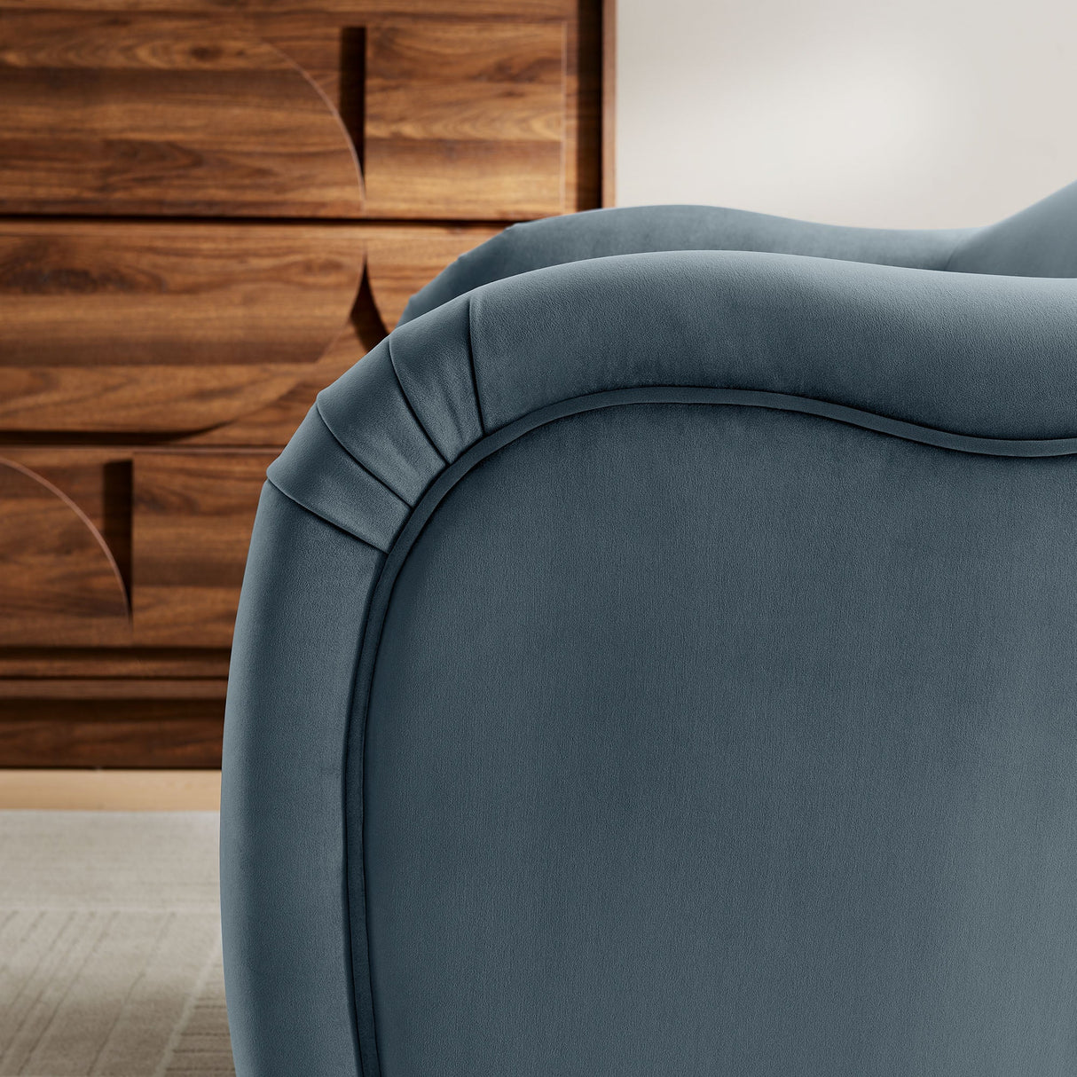 31 Inch Performance Velvet Pleated Barrel Accent Chair