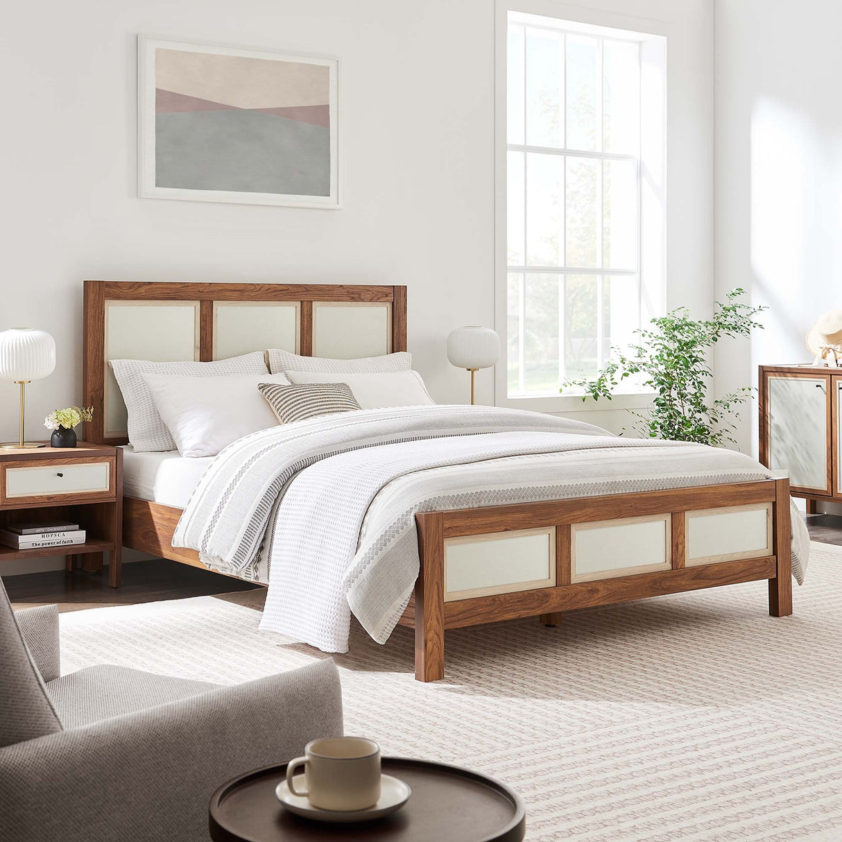 Queen Walnut Wood Grain Mid-Century Modern Platform Bed