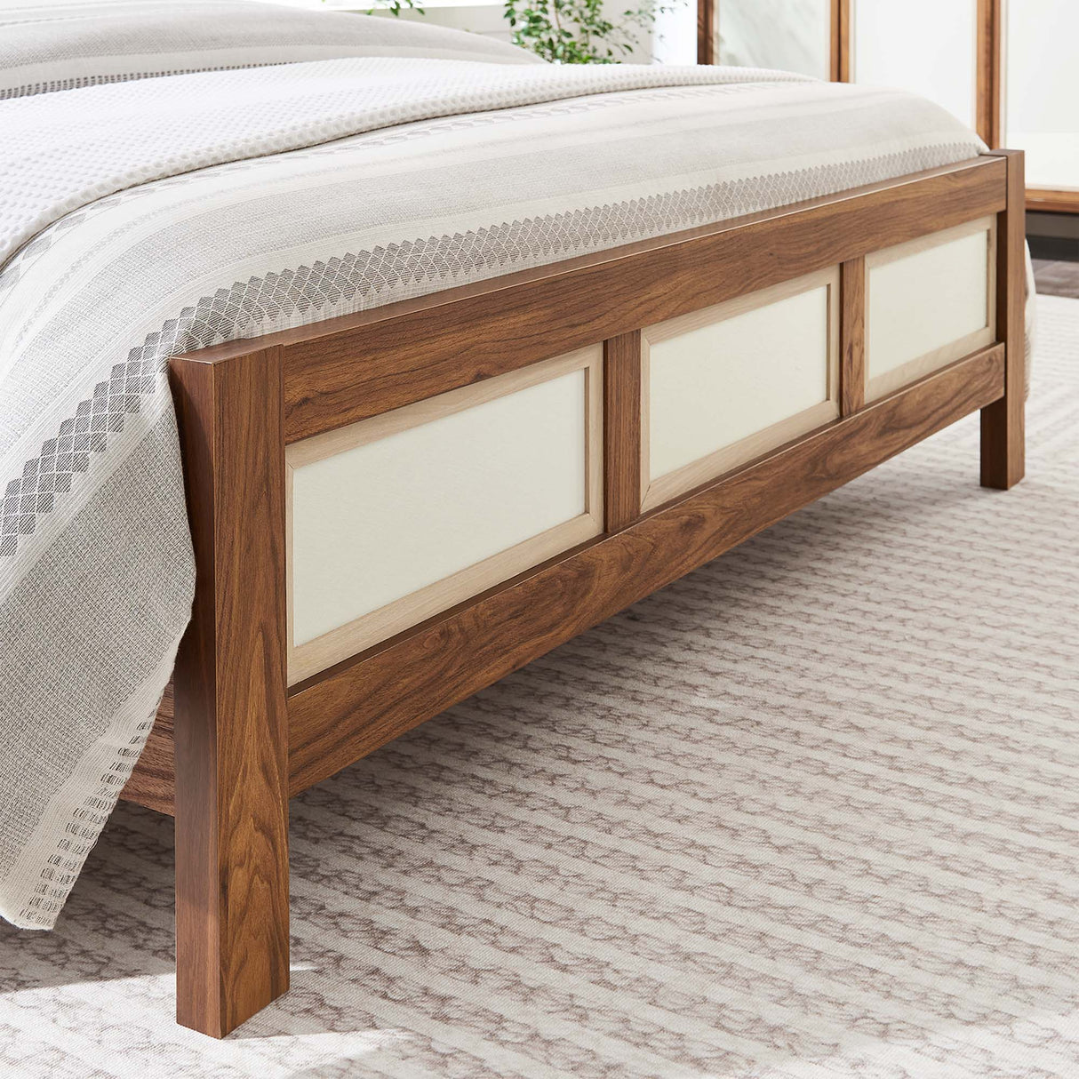 Queen Walnut Wood Grain Mid-Century Modern Platform Bed