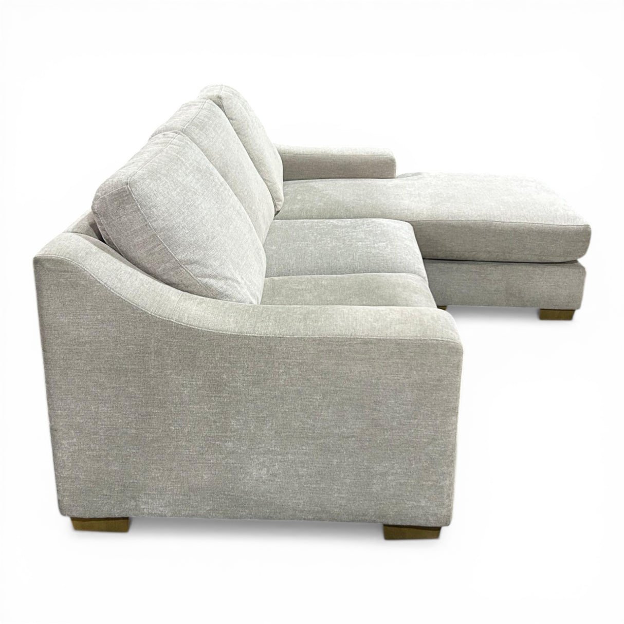 Thomasville Dillard 2-piece Fabric Sofa with Reversible Chaise