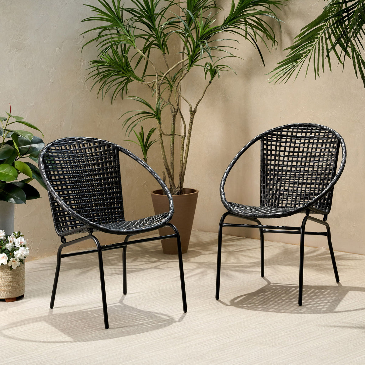 Java - Chair With Comfortable Design