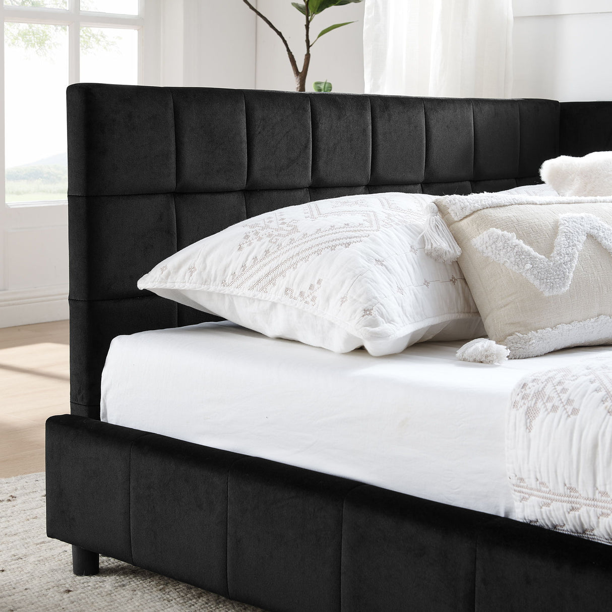 Storage Elegant Upholstered Tufted Bed Frame With Backrest And Armrests