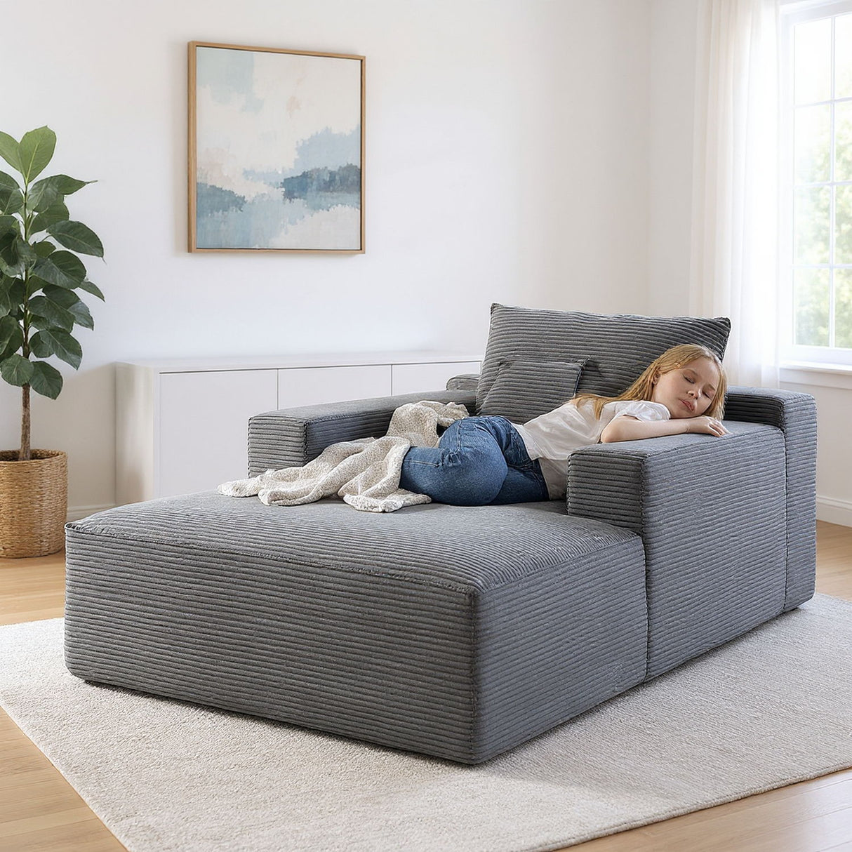 Convertible Chaise Lounge Chair With Wide Armrest & Throw Pillows