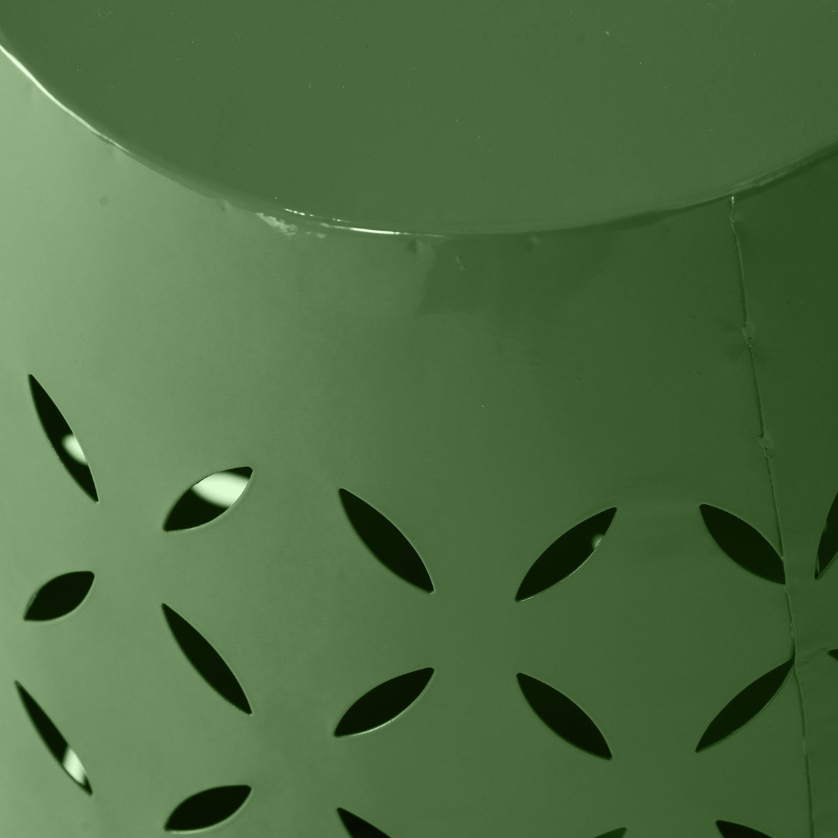 Outdoor Side Table With Barrel Shape