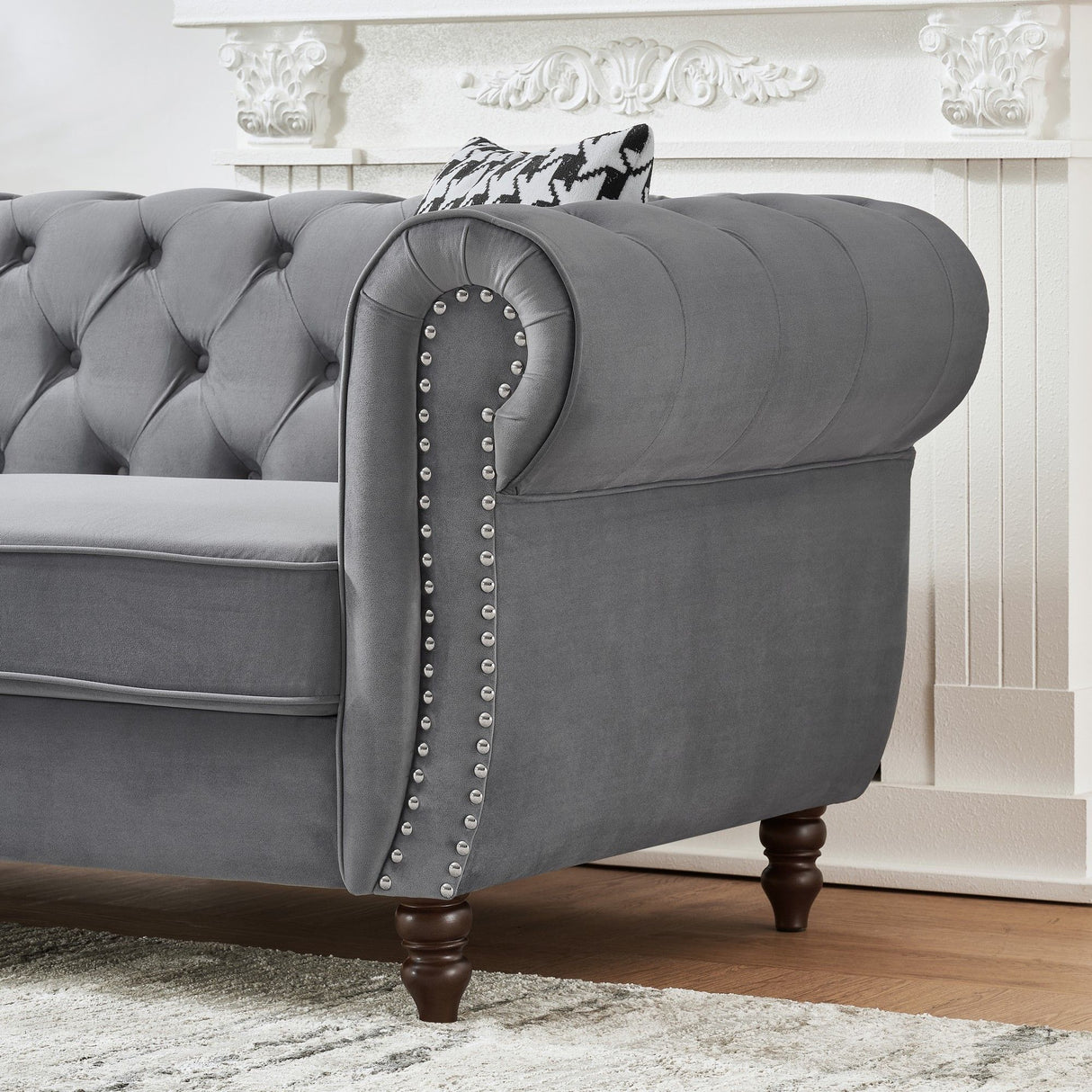 Chesterfield Upholstery Fabric Sofa With Roll Armrest & Nailhead
