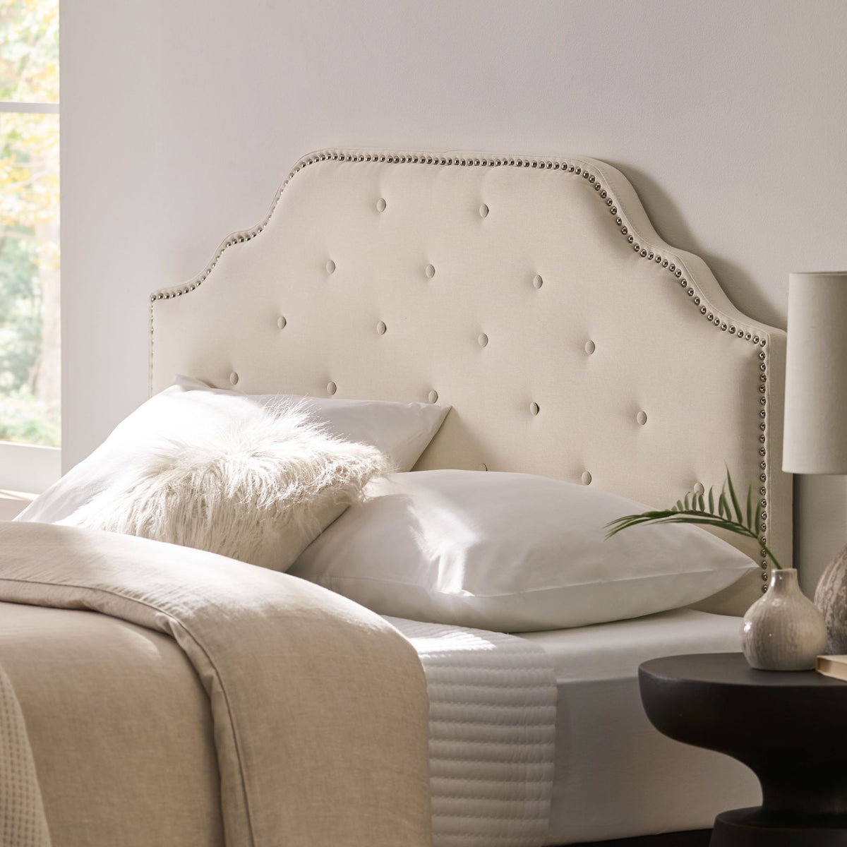 Charismatic - Size Headboard With Button Tufting And Nailhead Trim